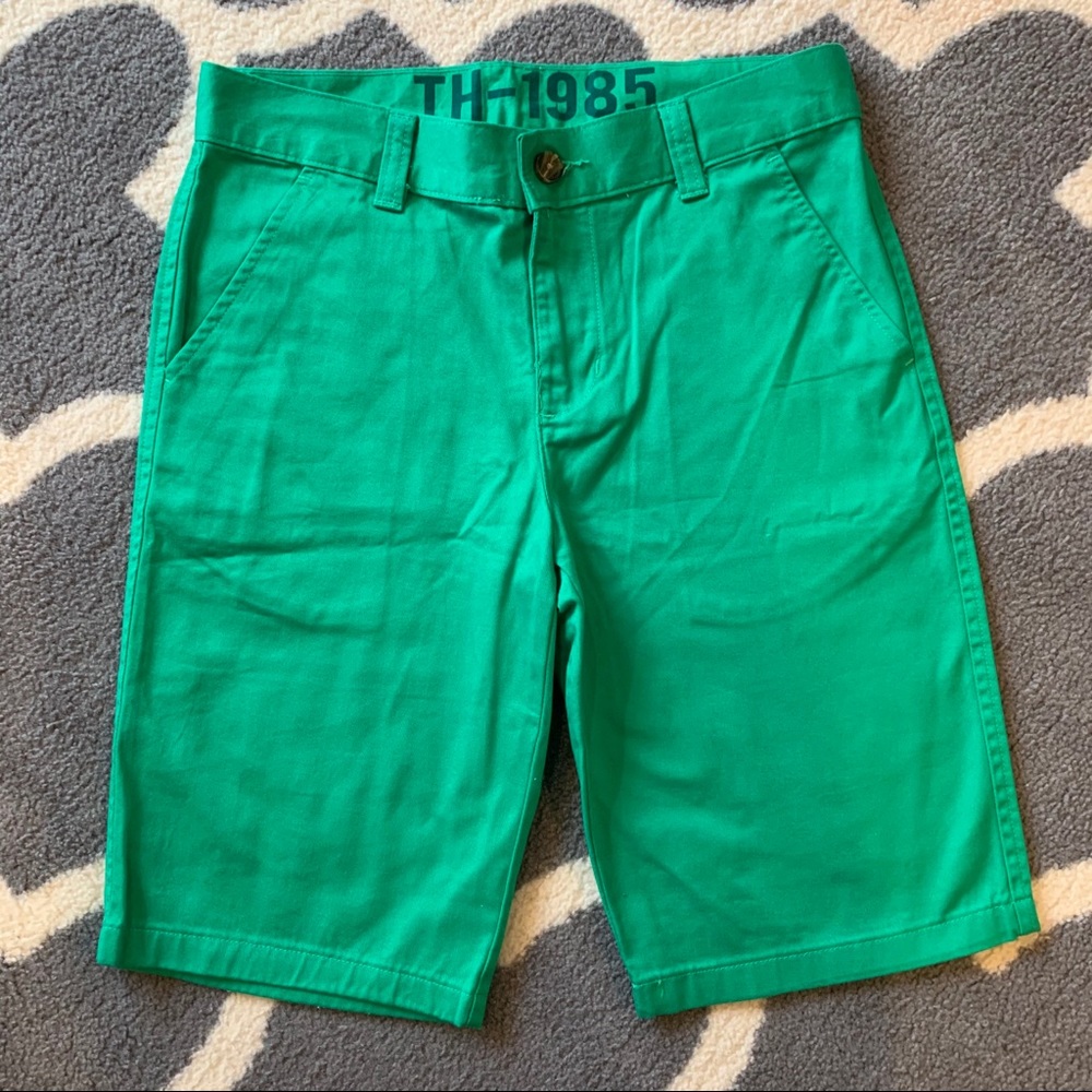 Tommy Hilfiger Green Flat Front Chino Shorts